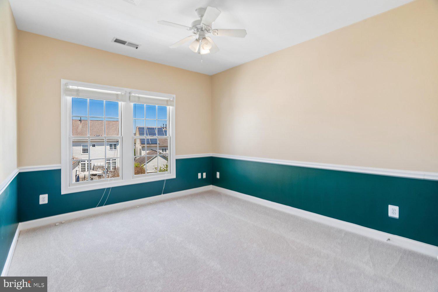 LAKELANDS - Residential