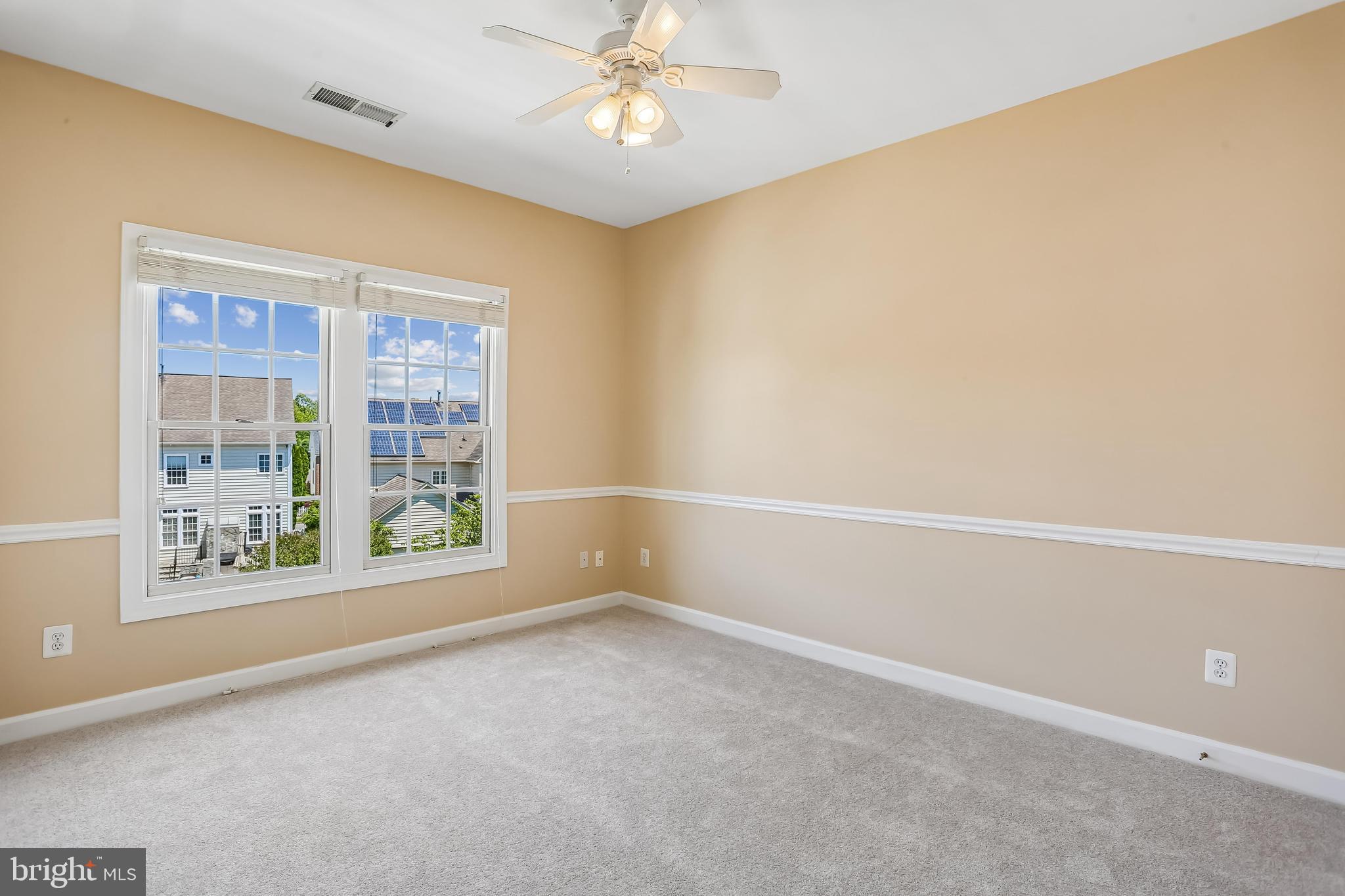 LAKELANDS - Residential