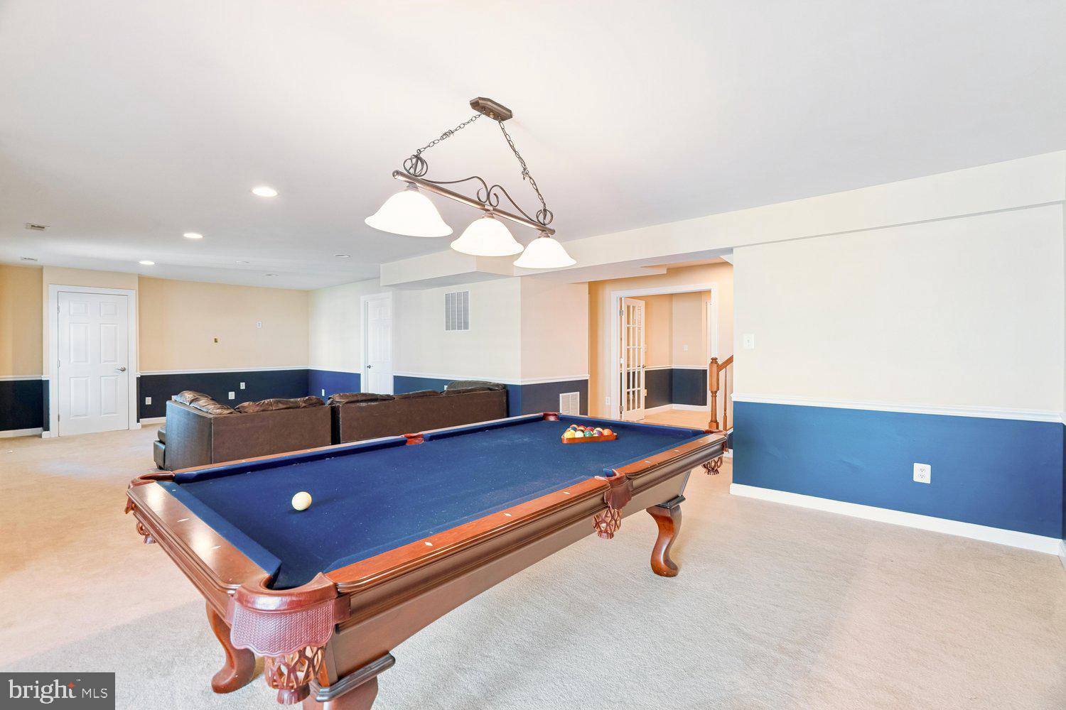 LAKELANDS - Residential