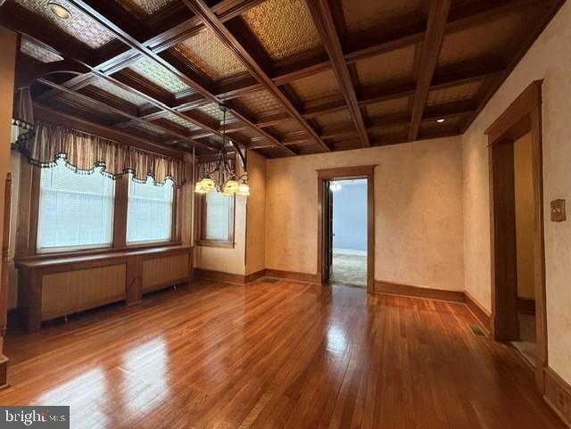 1402 W 8TH 1
