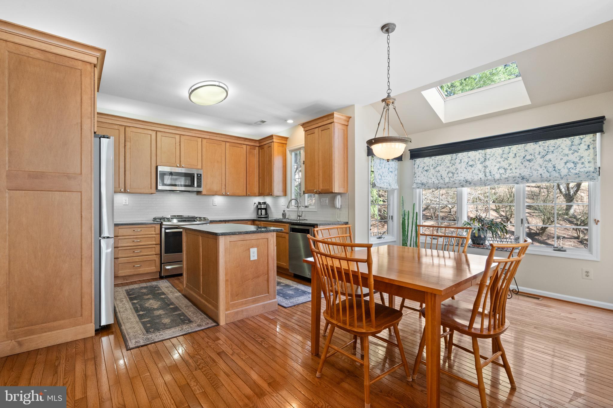 CENTURY OAK - Residential