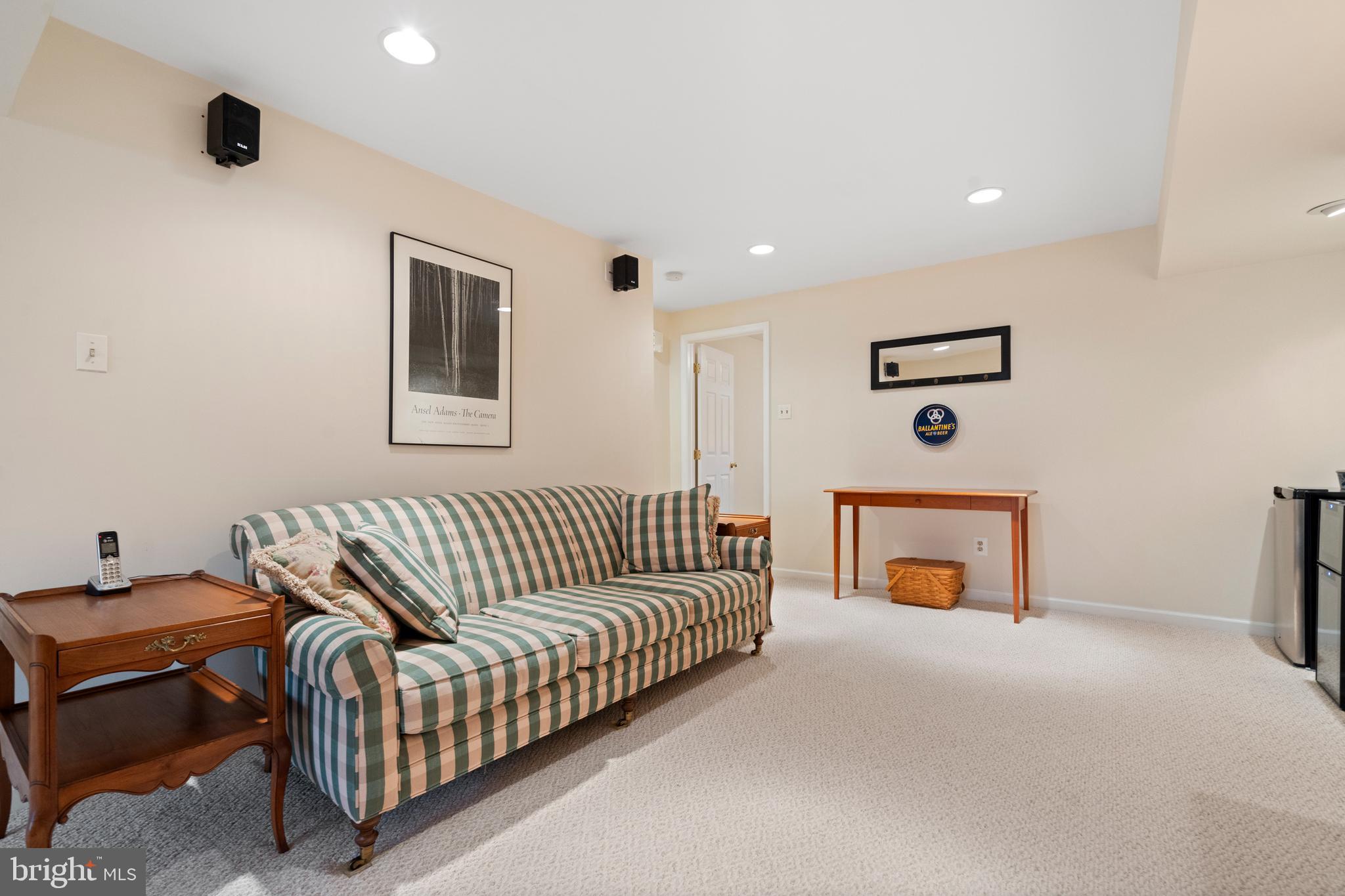 CENTURY OAK - Residential