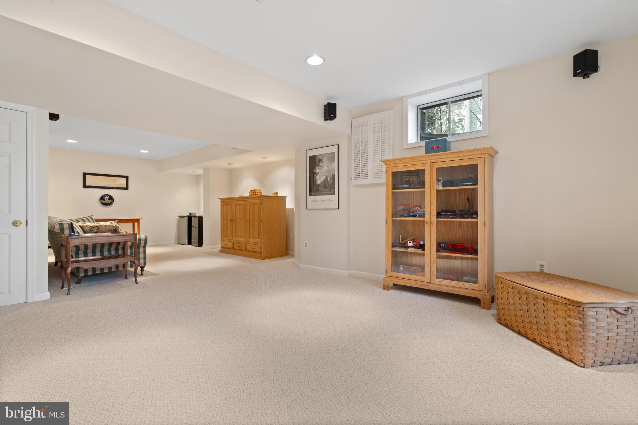 CENTURY OAK - Residential