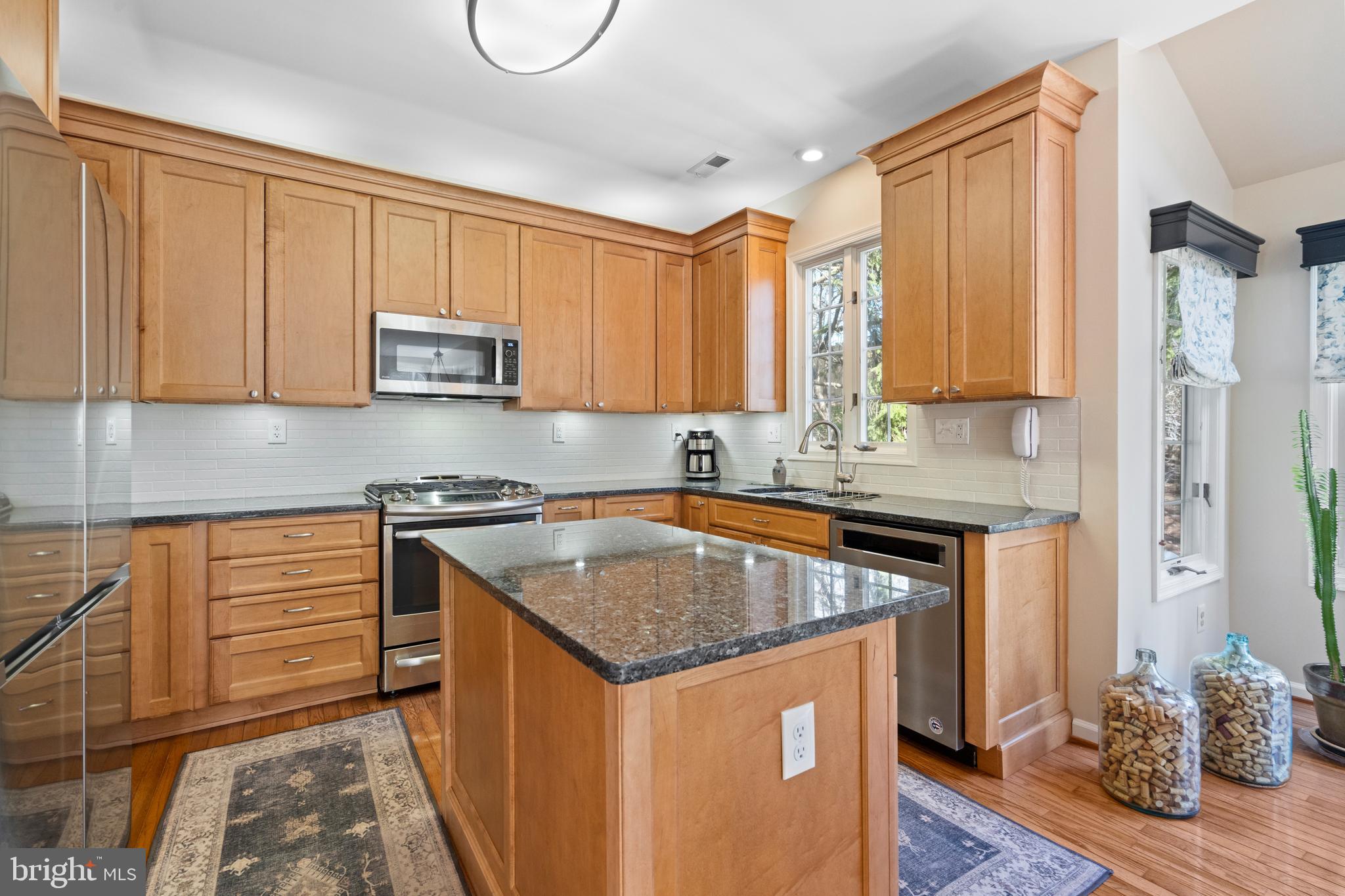 CENTURY OAK - Residential