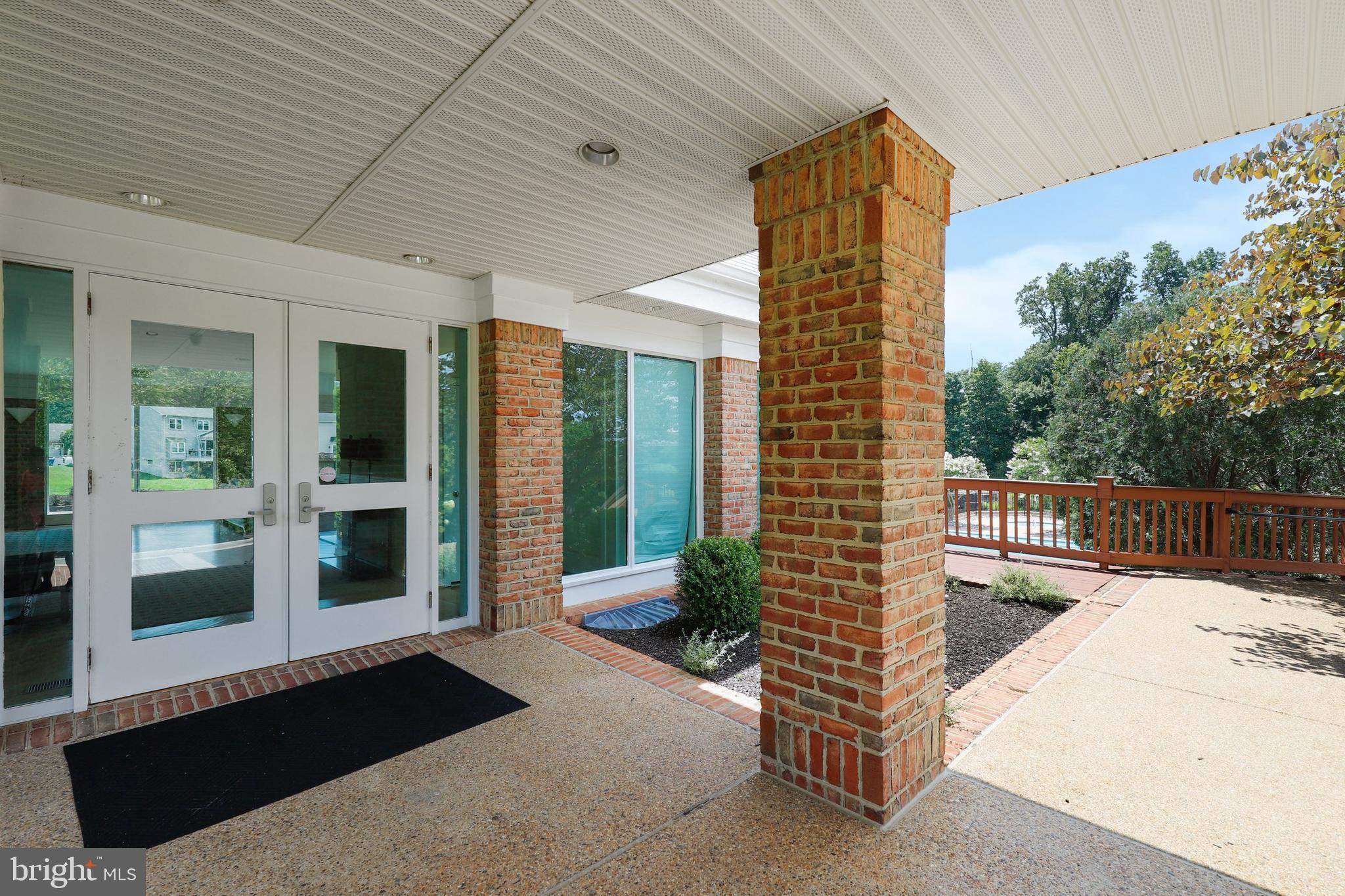 CENTURY OAK - Residential