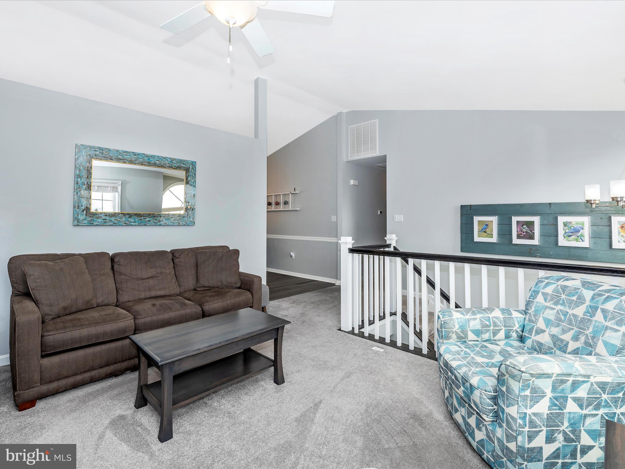 ORCHARD HILLS - Residential