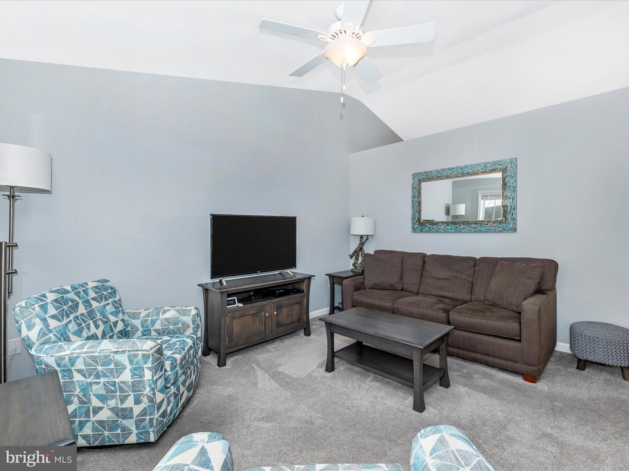 ORCHARD HILLS - Residential