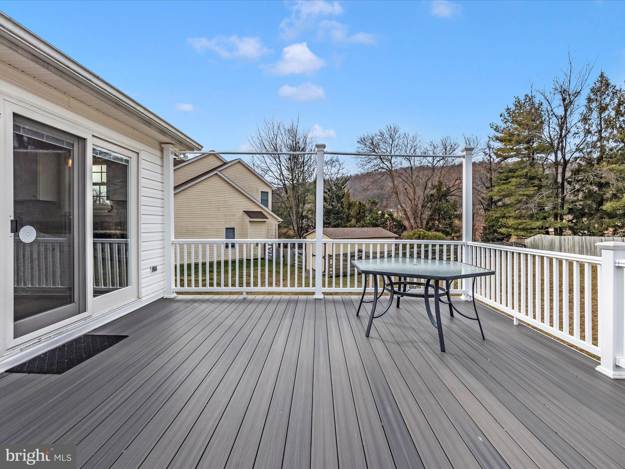 ORCHARD HILLS - Residential