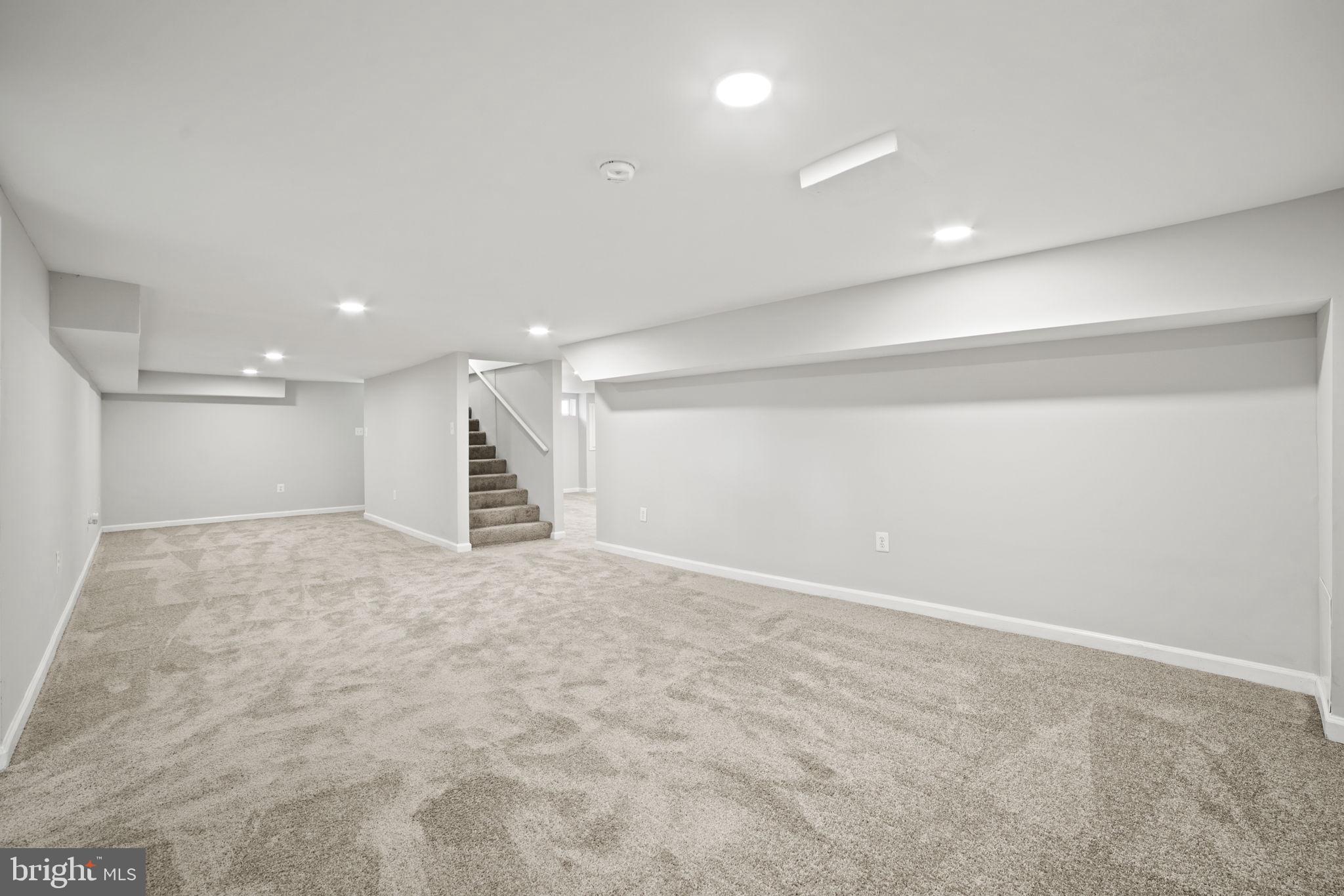 WINCHESTER CITY - Residential