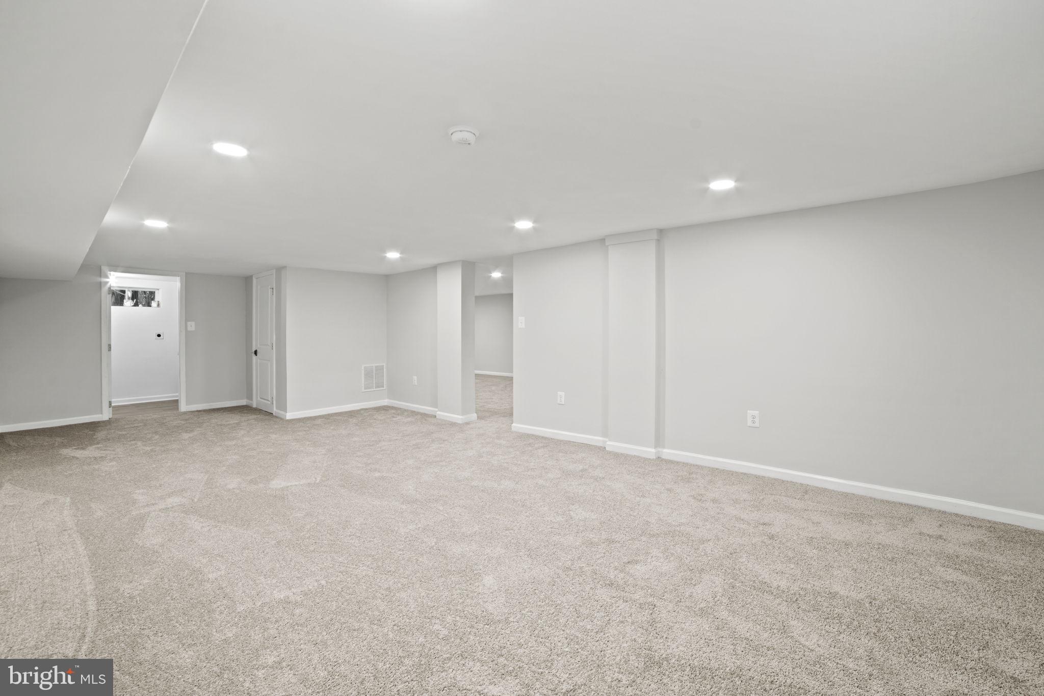 WINCHESTER CITY - Residential