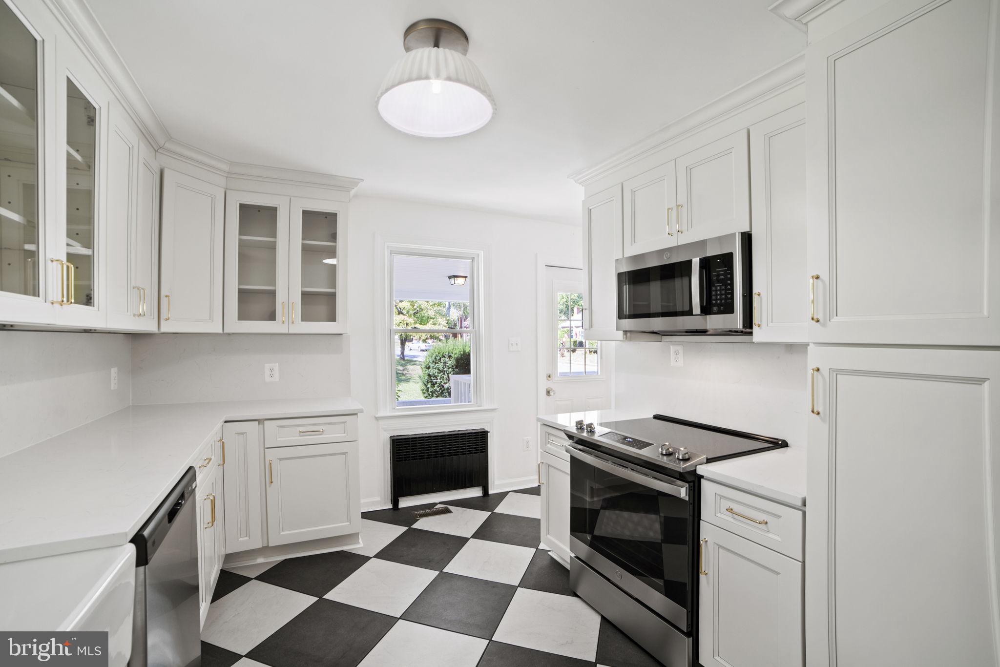 WINCHESTER CITY - Residential