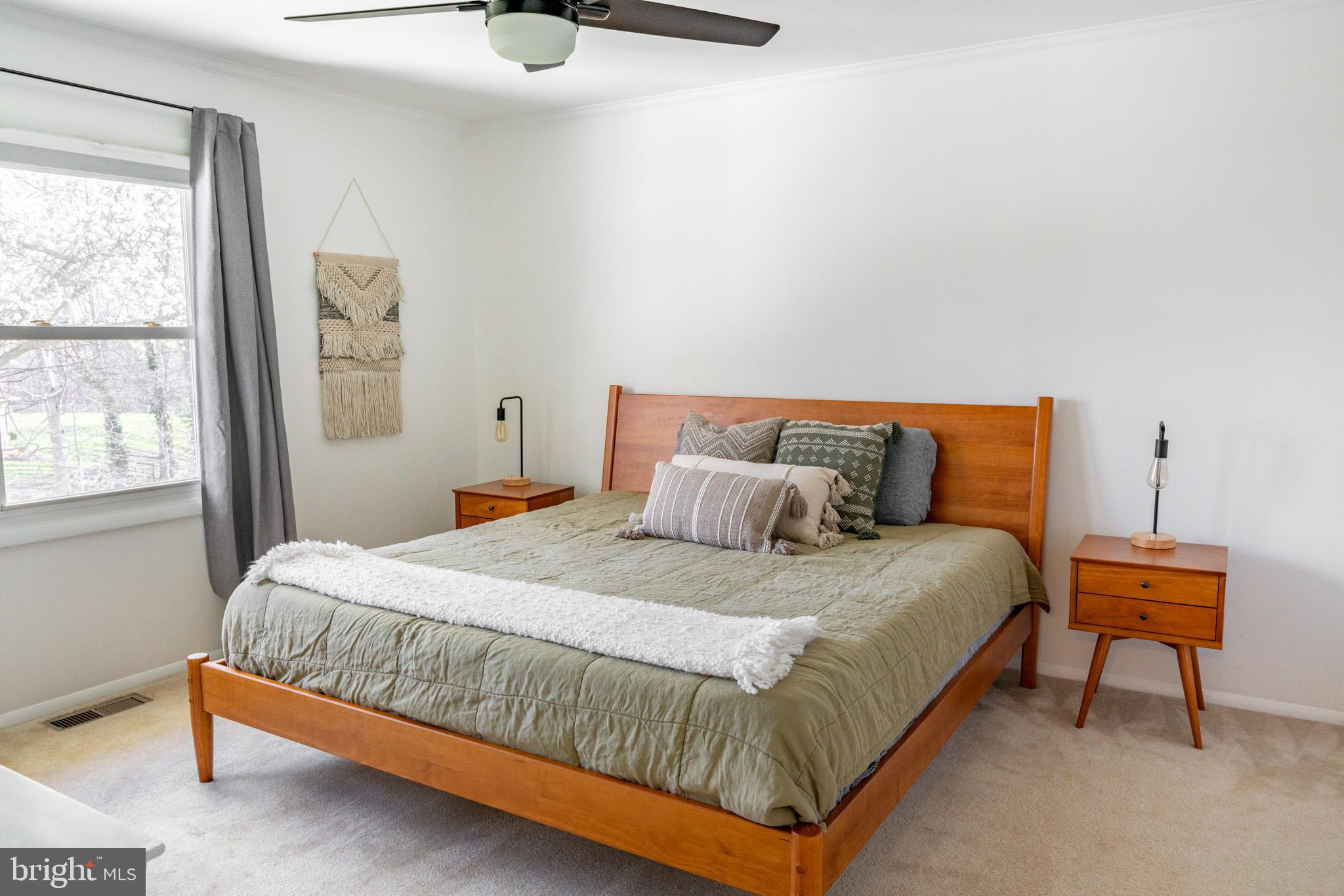 FOUR SEASONS ESTATES - Residential