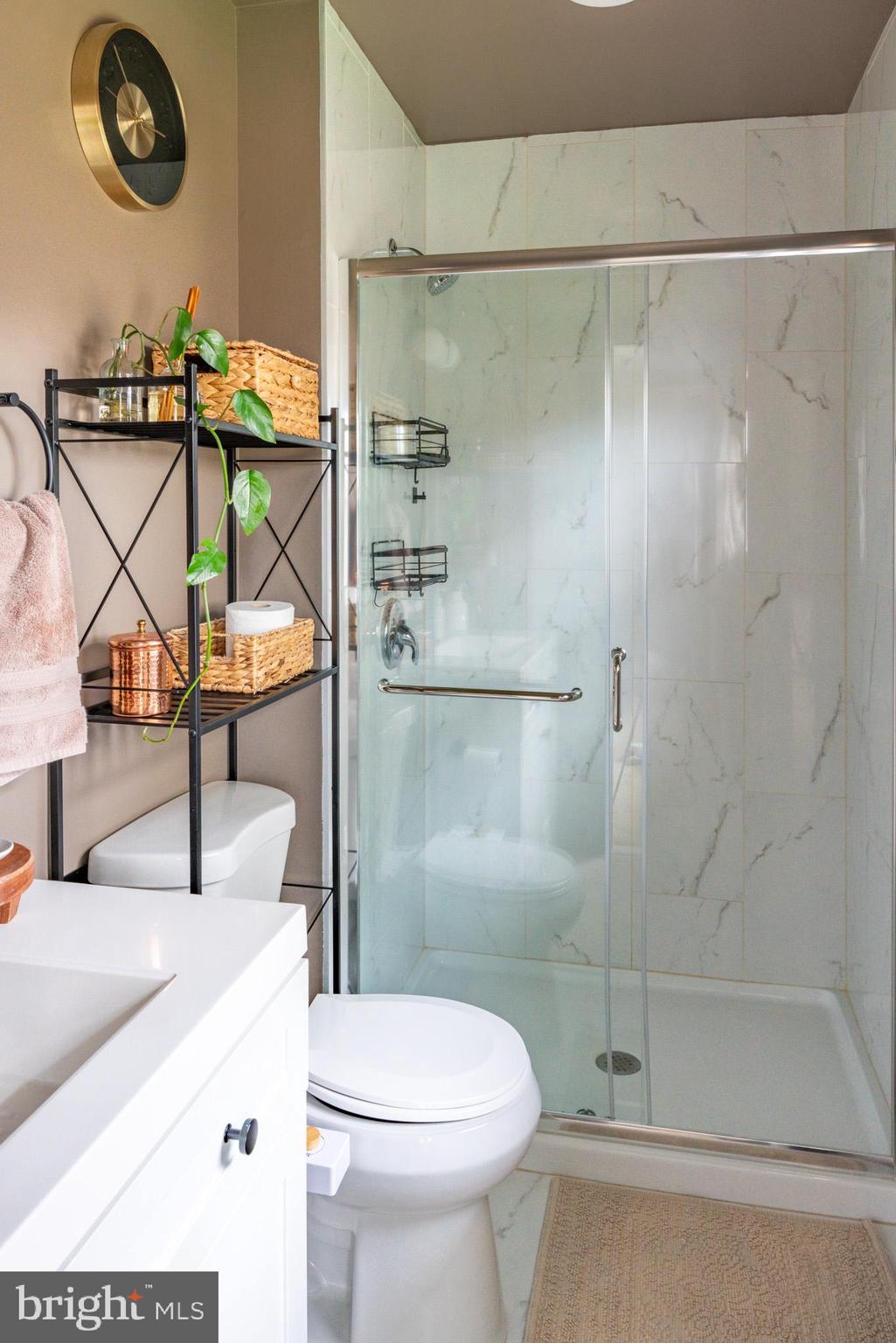 FOUR SEASONS ESTATES - Residential