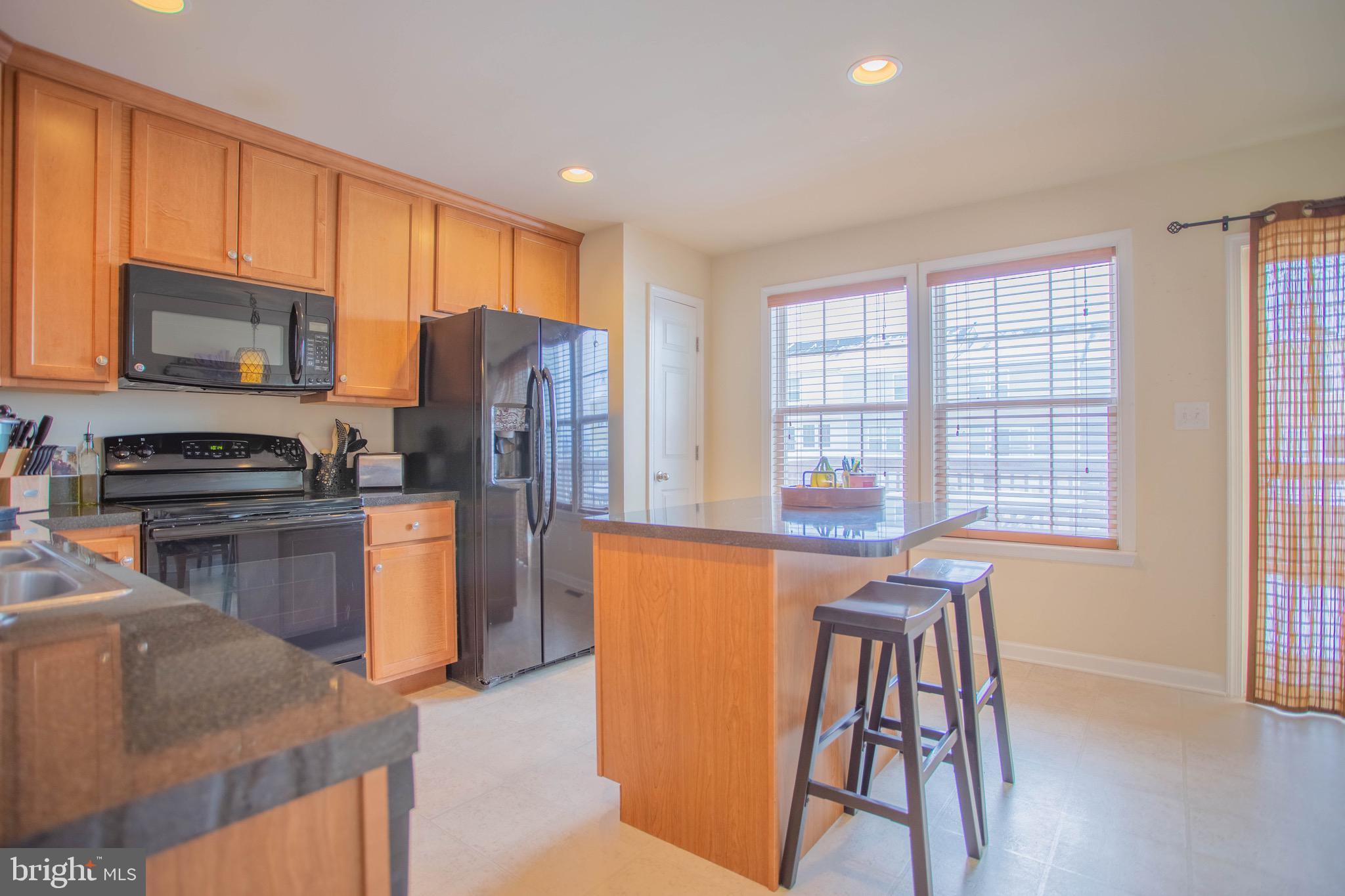 LAKELAND PLACE - Residential