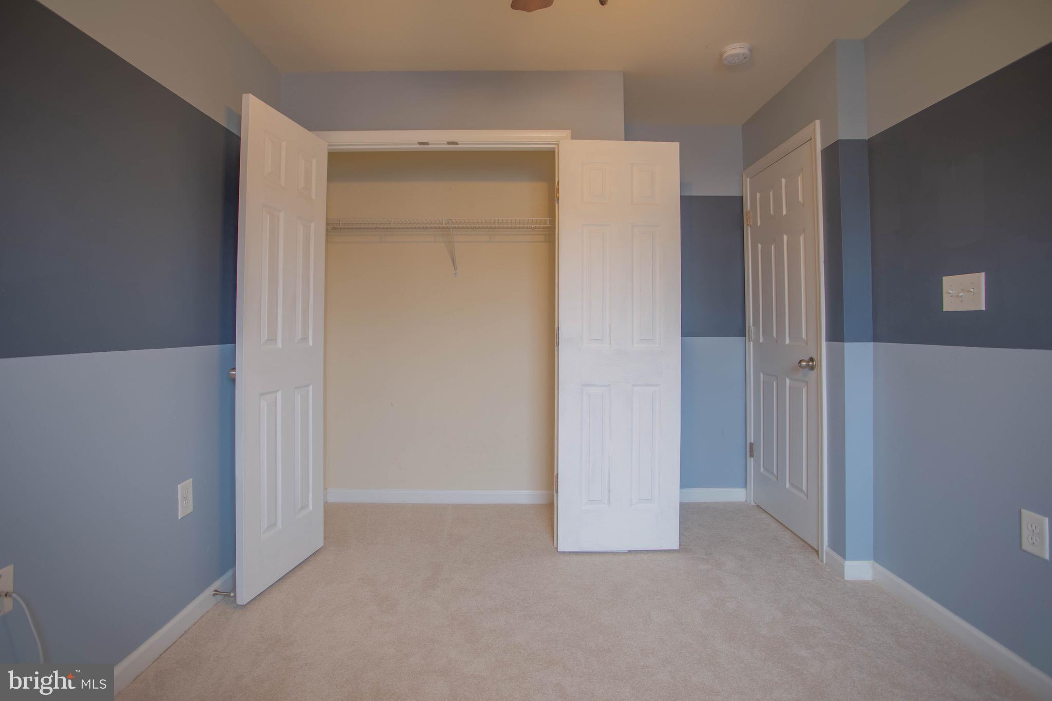 LAKELAND PLACE - Residential