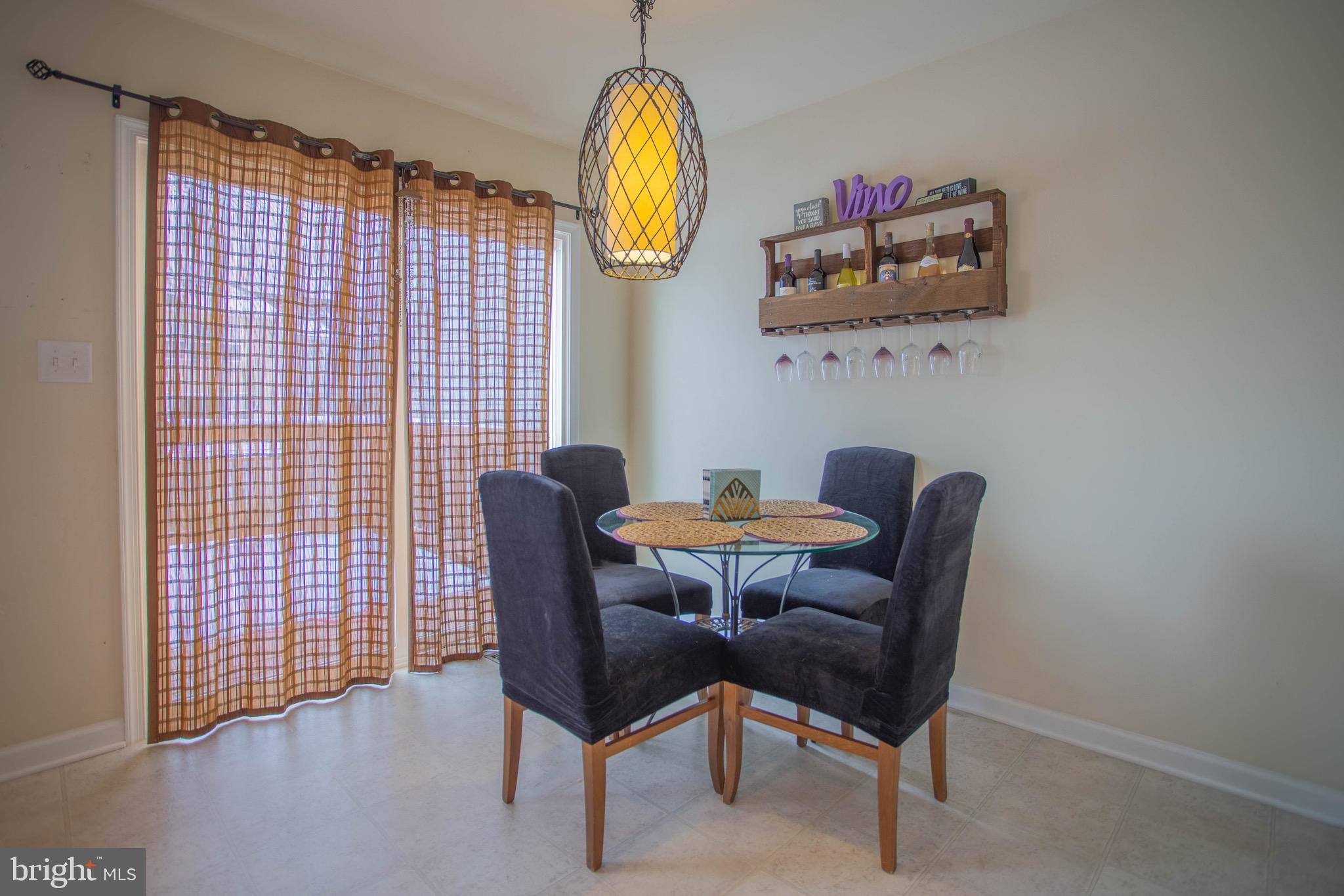 LAKELAND PLACE - Residential