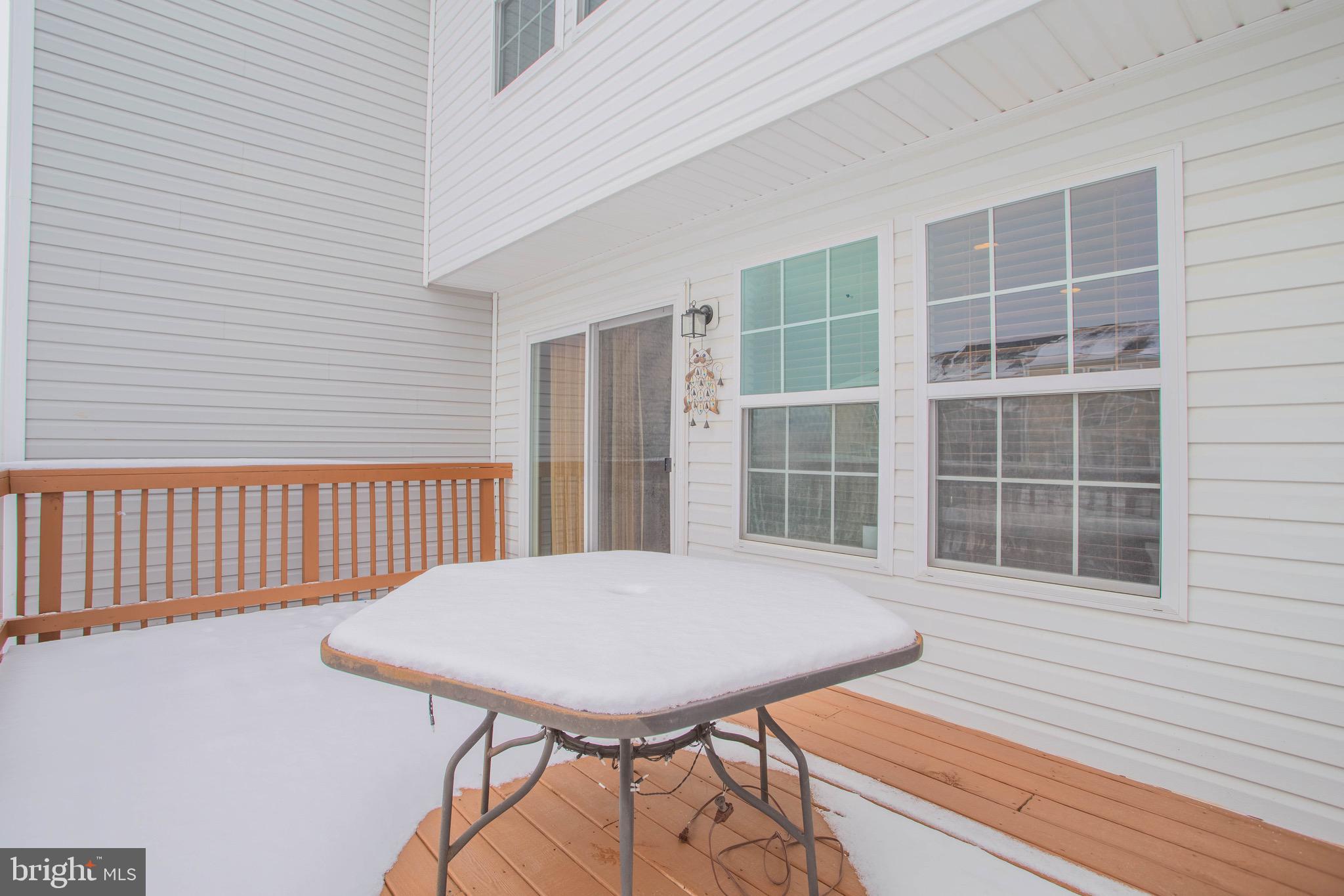 LAKELAND PLACE - Residential