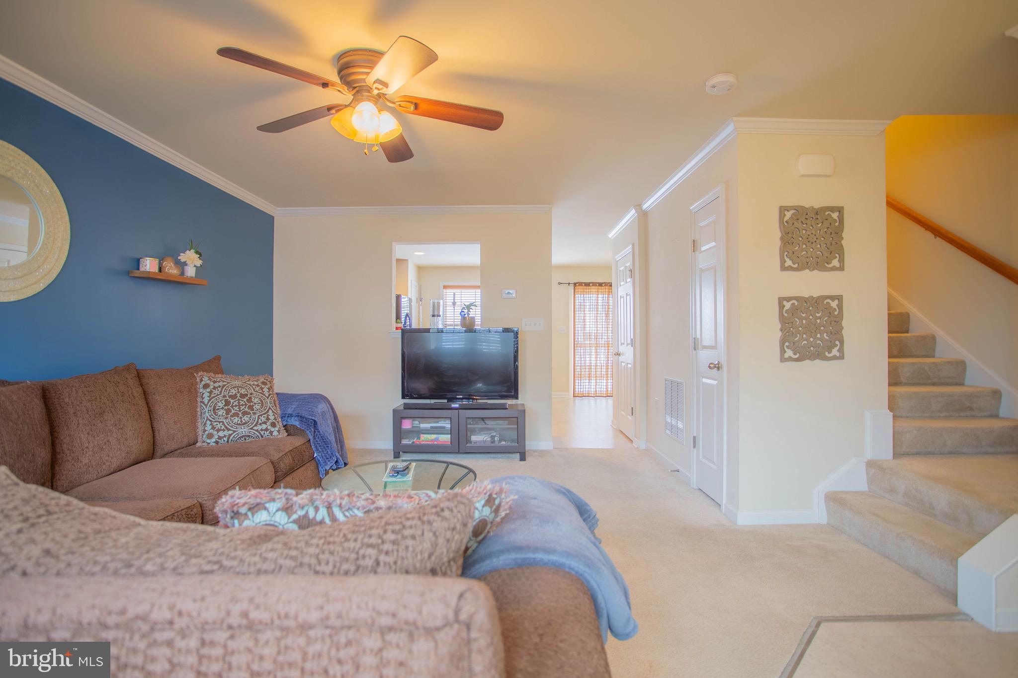 LAKELAND PLACE - Residential