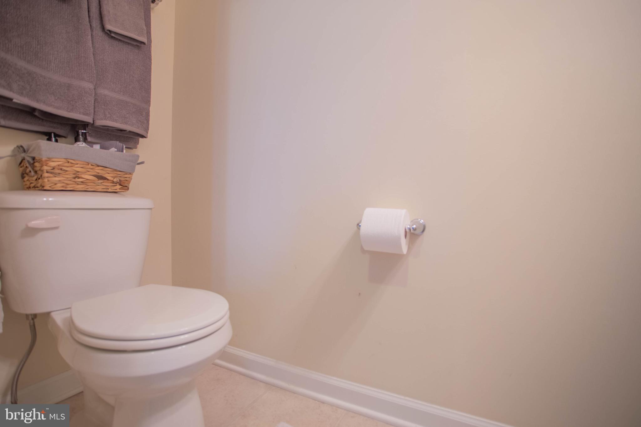 LAKELAND PLACE - Residential