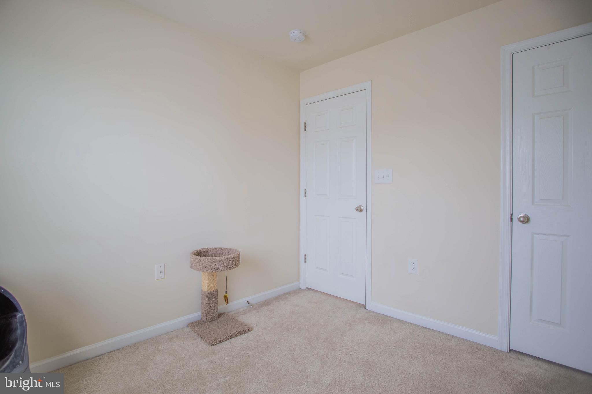 LAKELAND PLACE - Residential