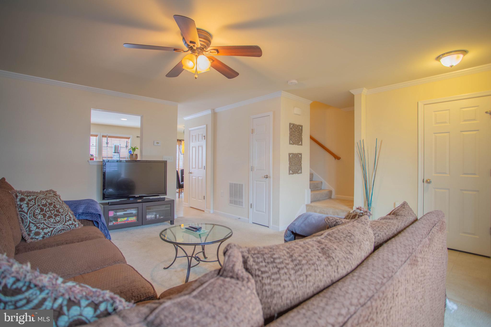 LAKELAND PLACE - Residential