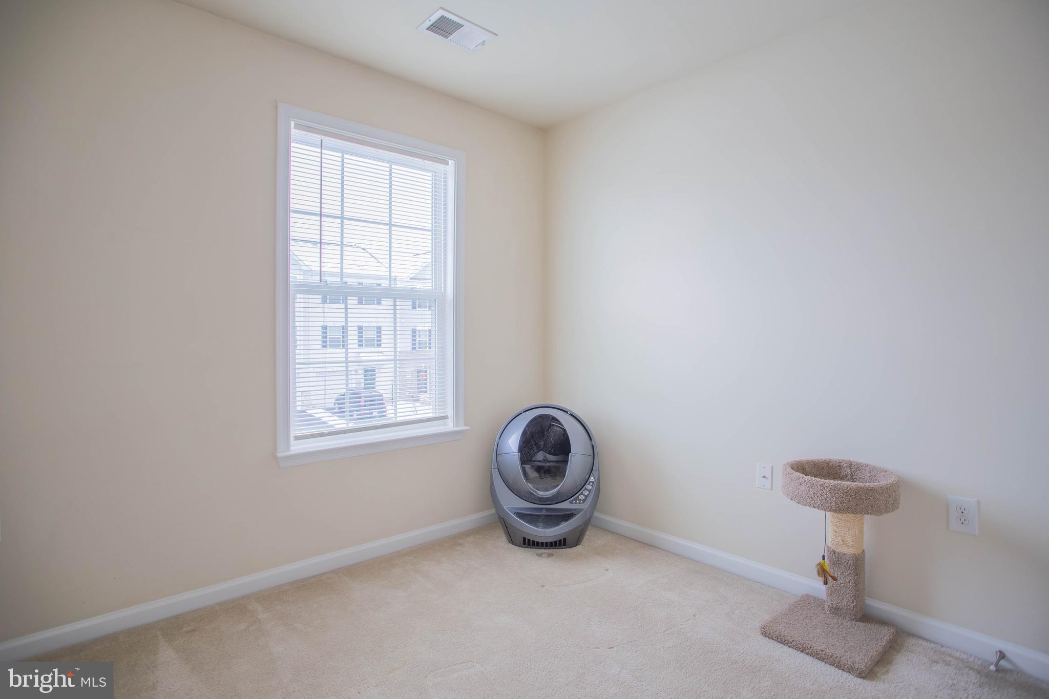 LAKELAND PLACE - Residential