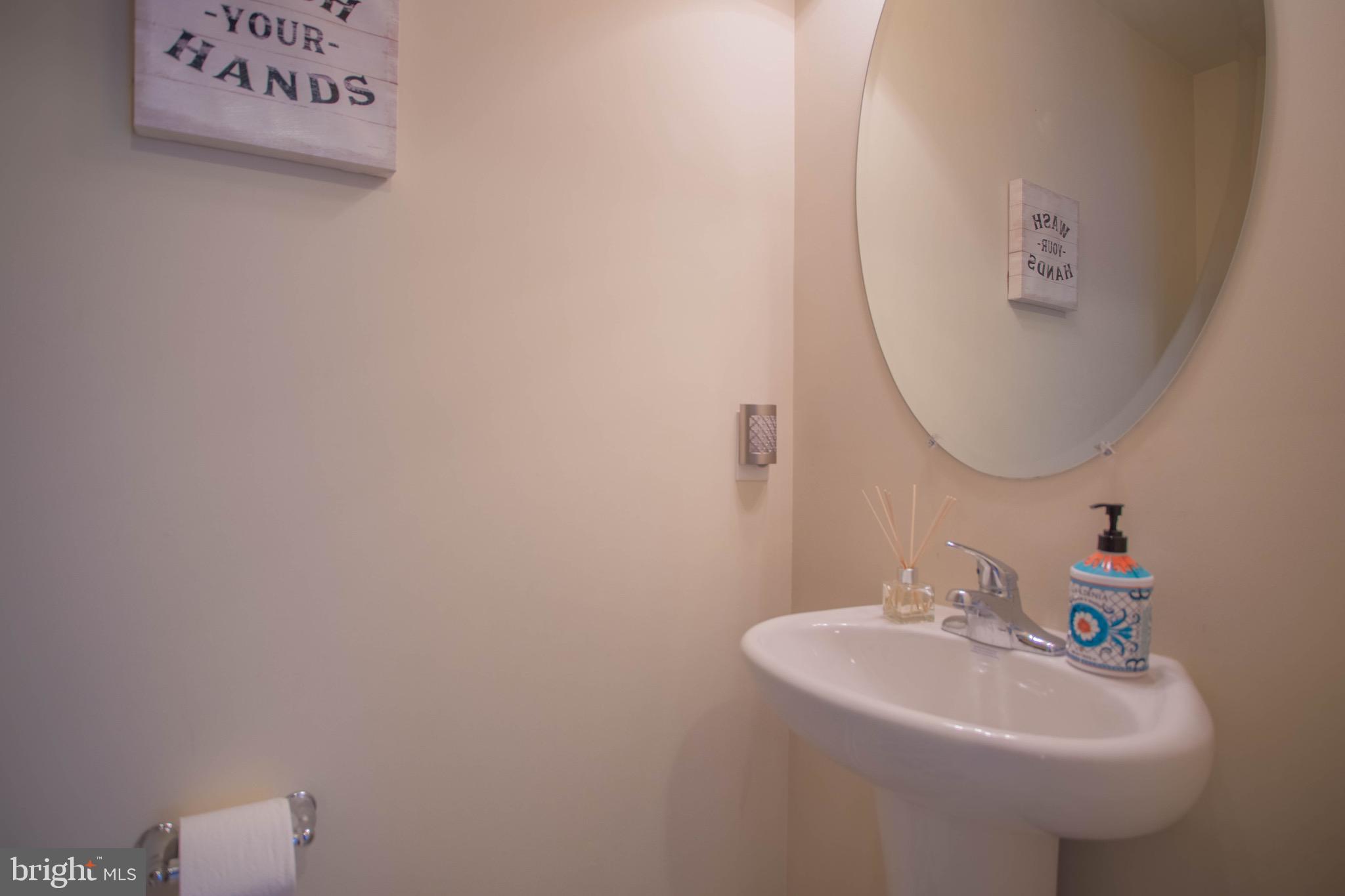 LAKELAND PLACE - Residential