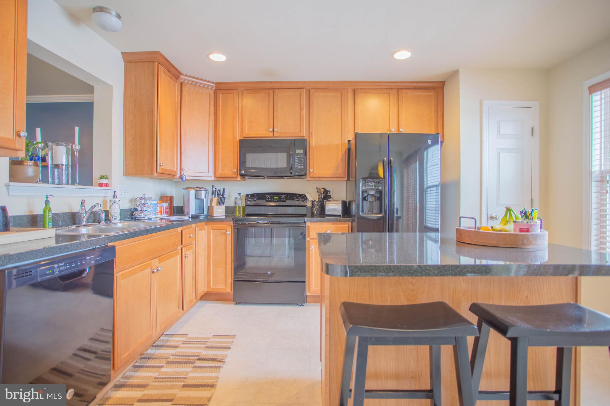 LAKELAND PLACE - Residential