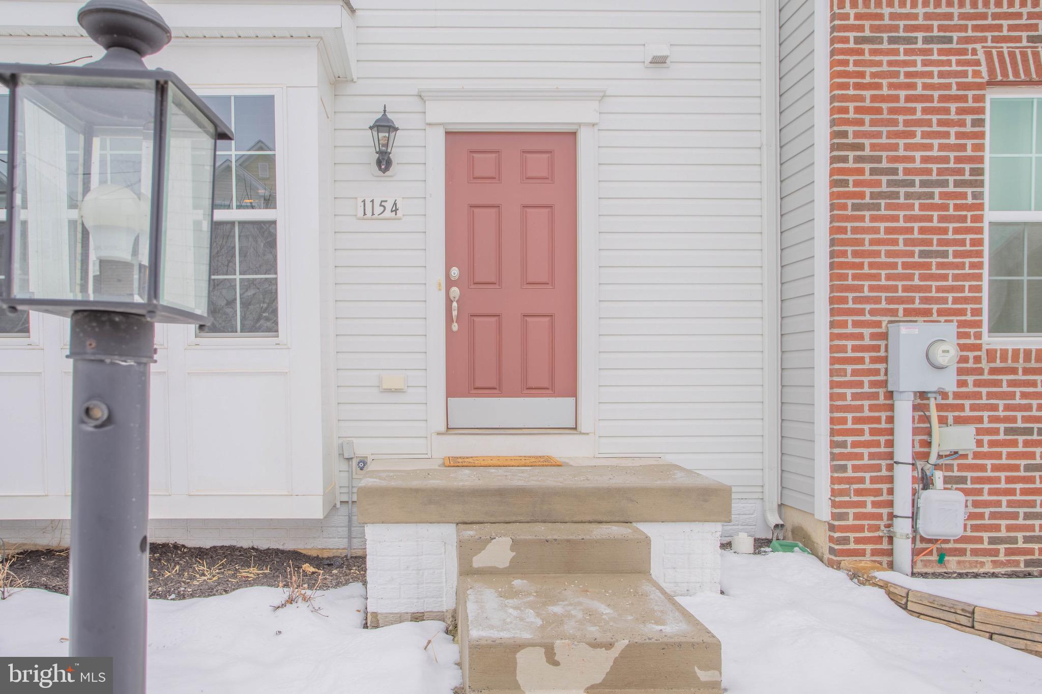 LAKELAND PLACE - Residential