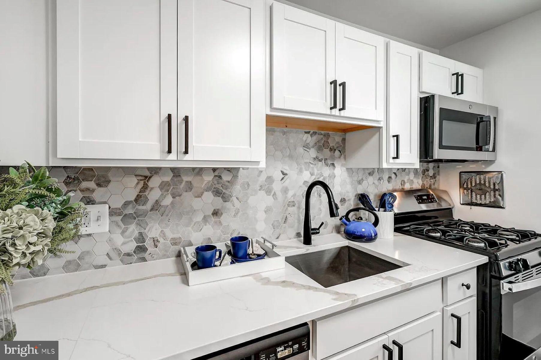 4000 LINKWOOD ROAD 4014A