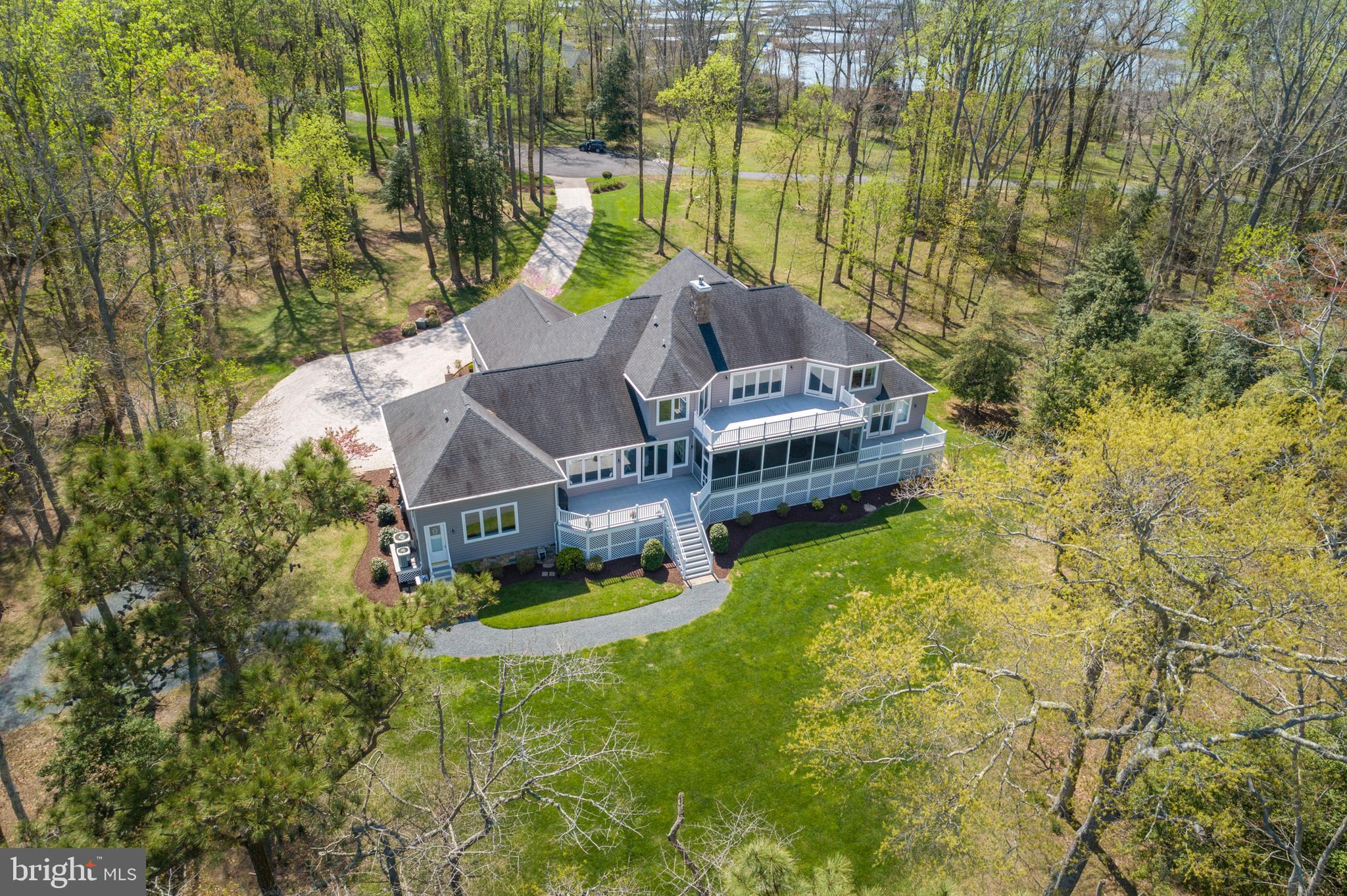 INDIAN CREEK - Residential