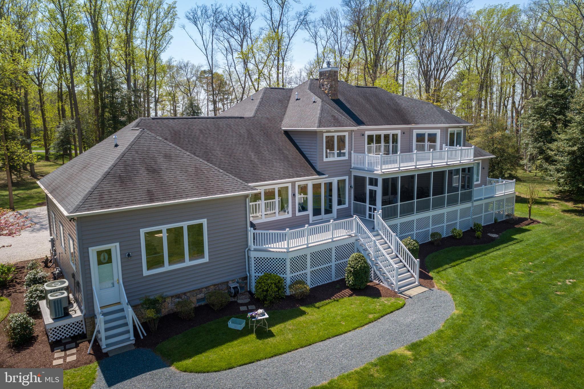 INDIAN CREEK - Residential