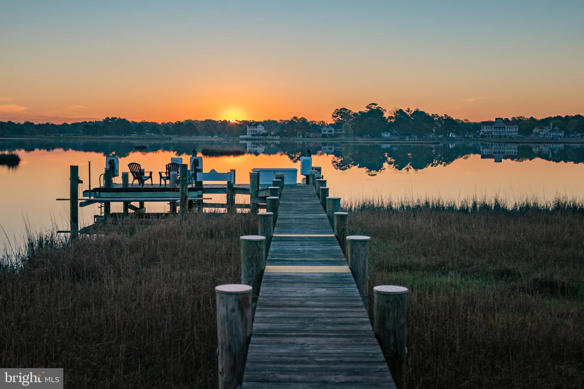 INDIAN CREEK - Residential