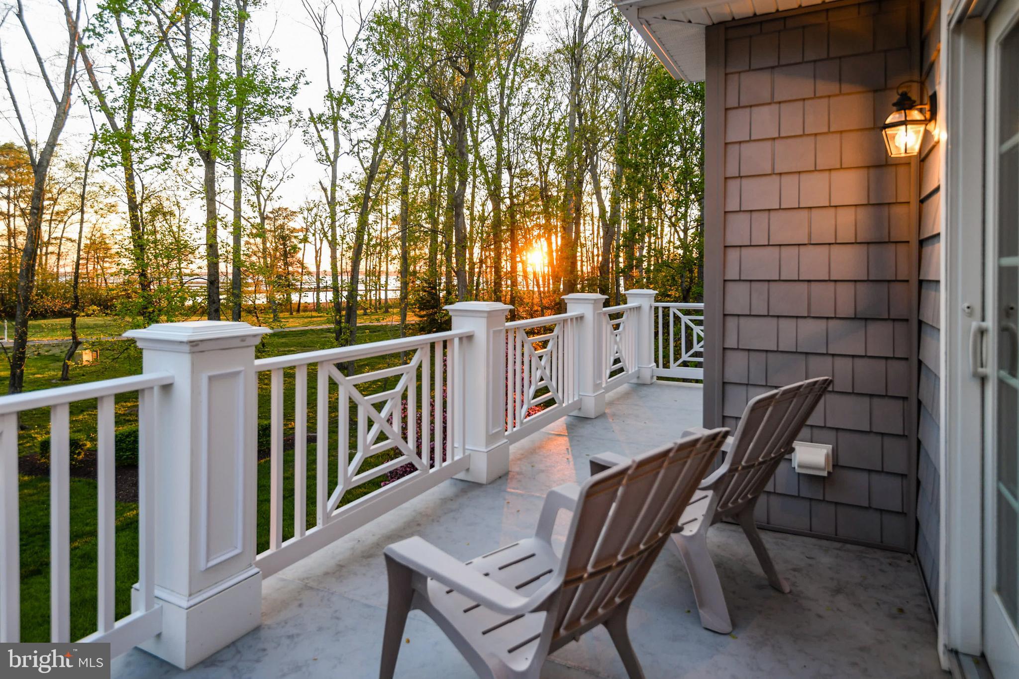 INDIAN CREEK - Residential