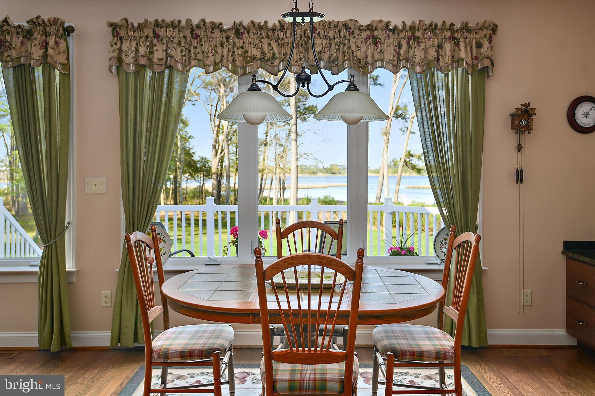 INDIAN CREEK - Residential