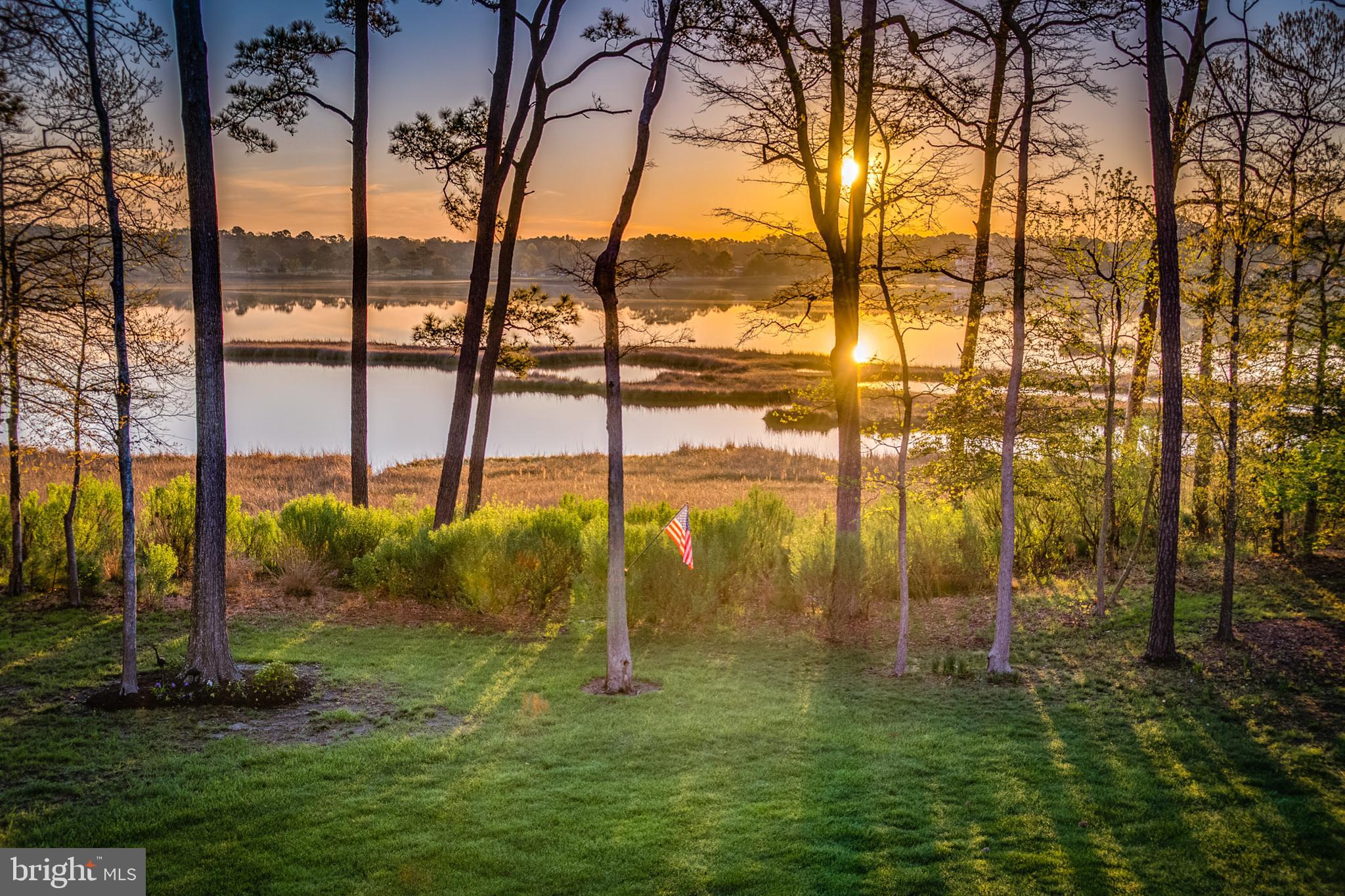 INDIAN CREEK - Residential