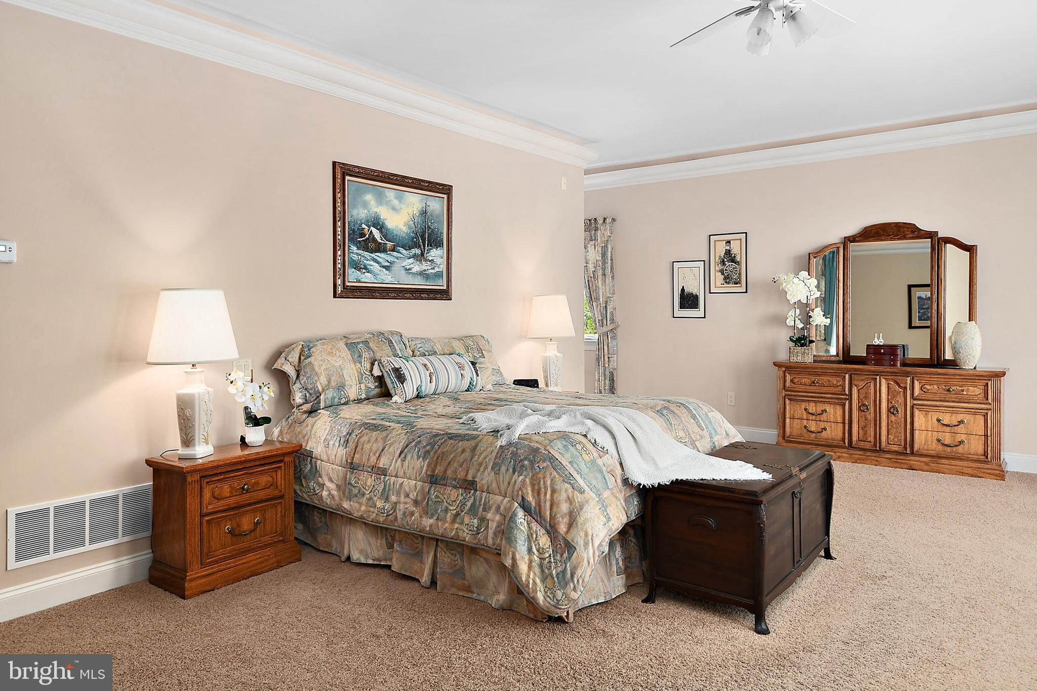 INDIAN CREEK - Residential