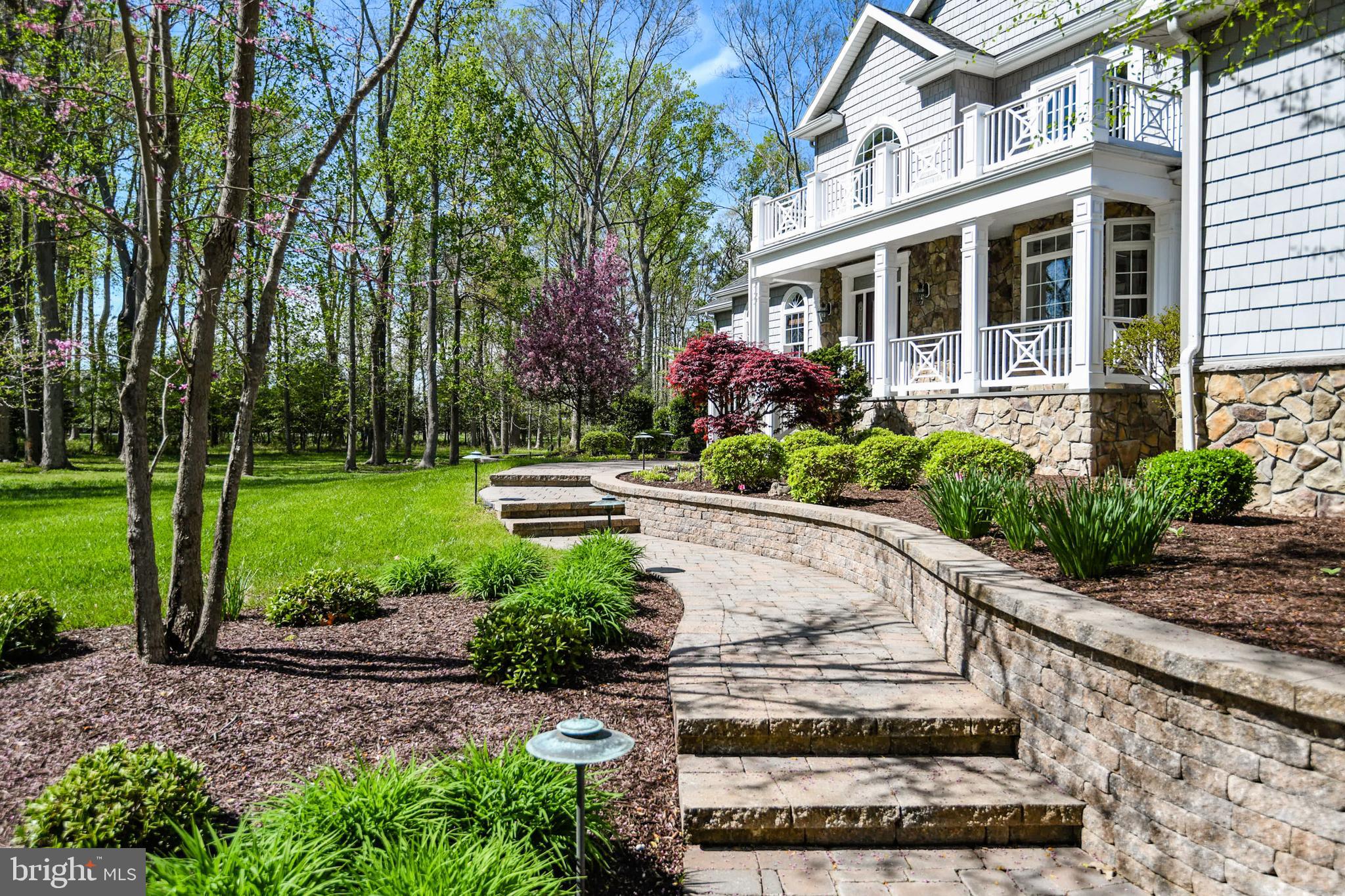 INDIAN CREEK - Residential