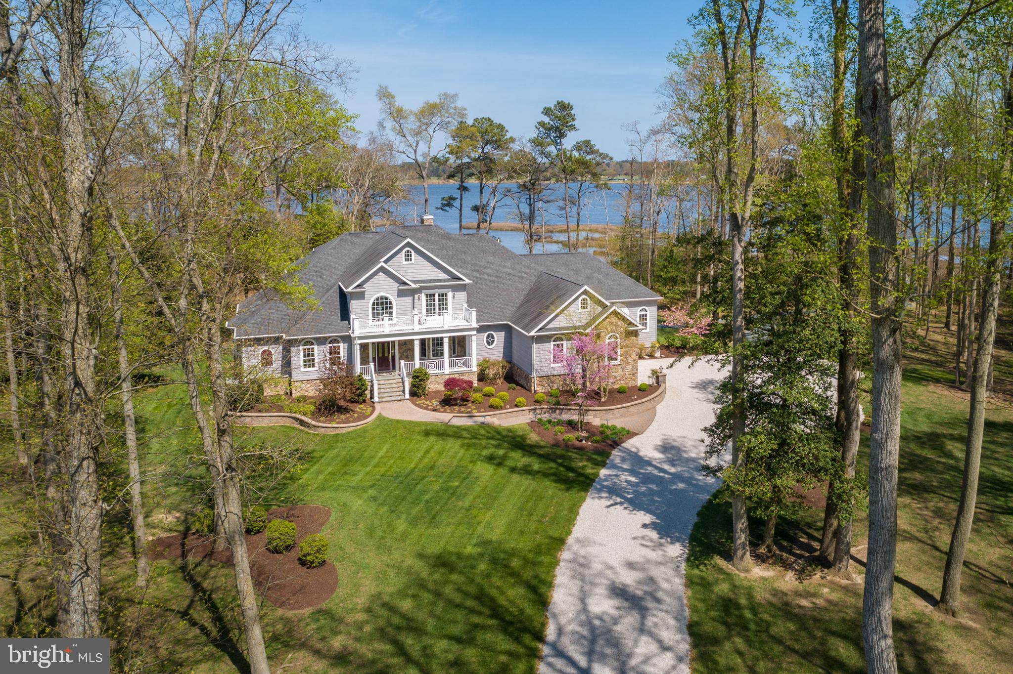 INDIAN CREEK - Residential