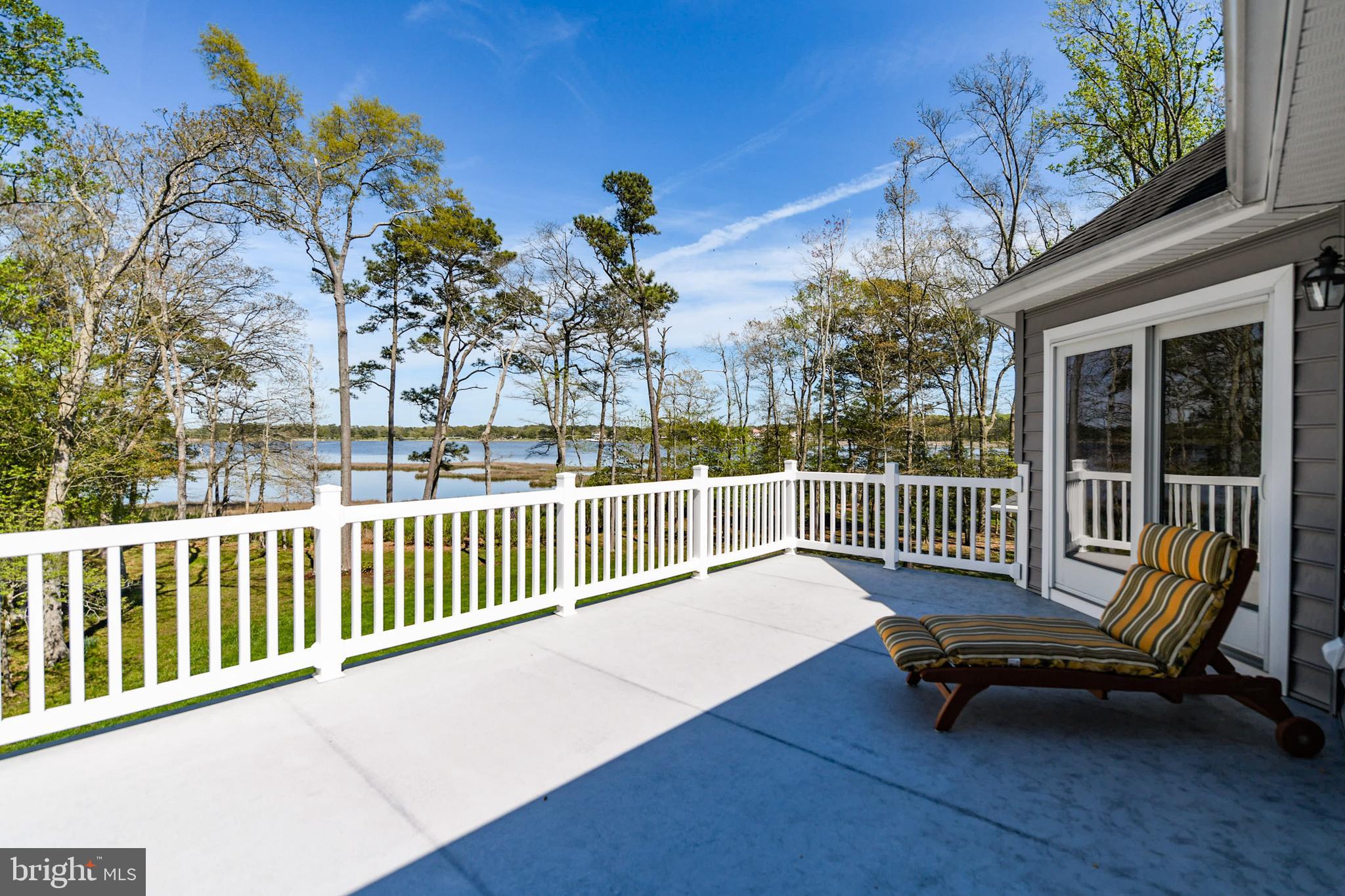 INDIAN CREEK - Residential