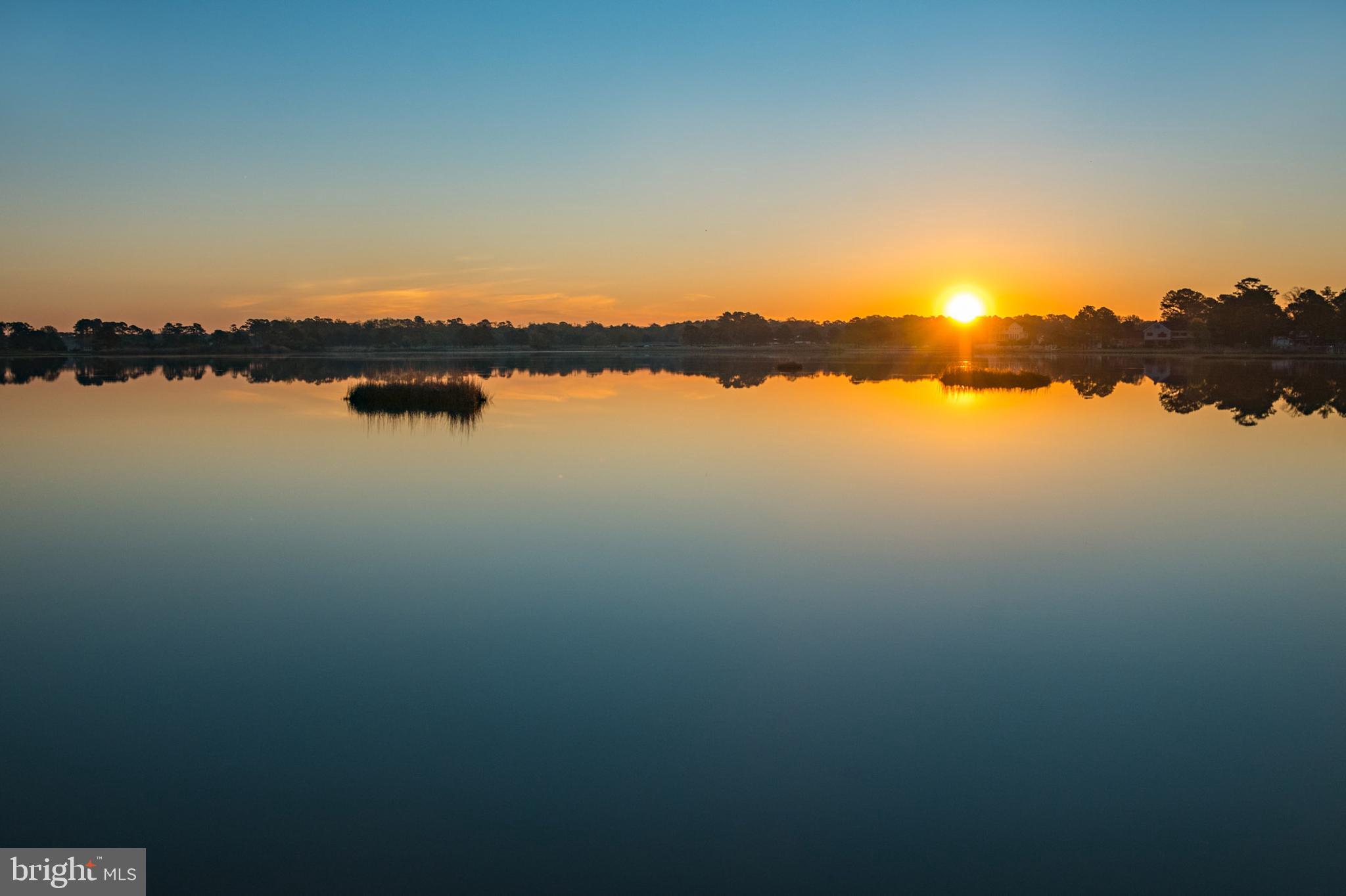 INDIAN CREEK - Residential