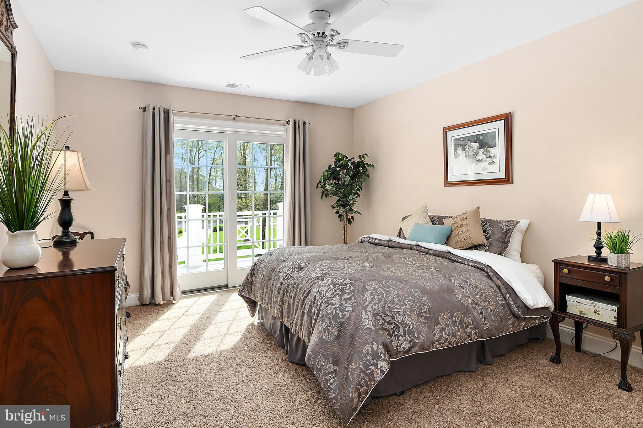 INDIAN CREEK - Residential