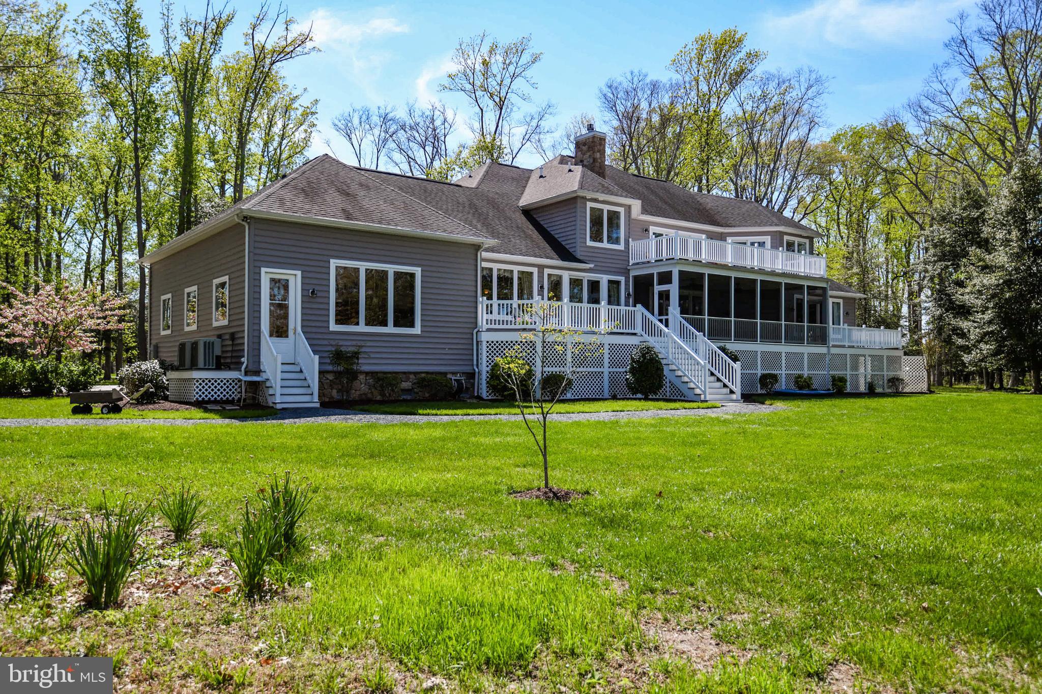 INDIAN CREEK - Residential