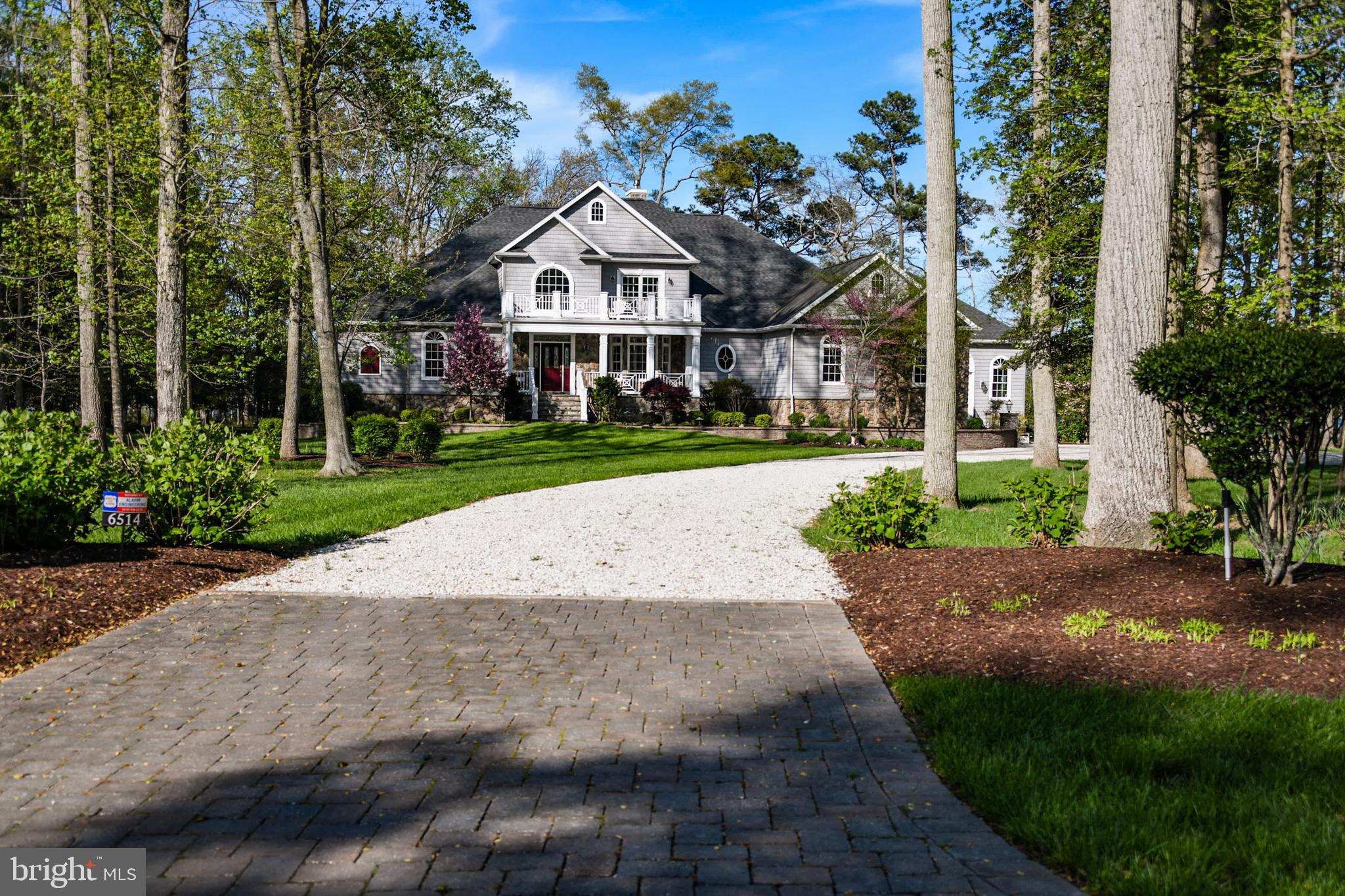 INDIAN CREEK - Residential