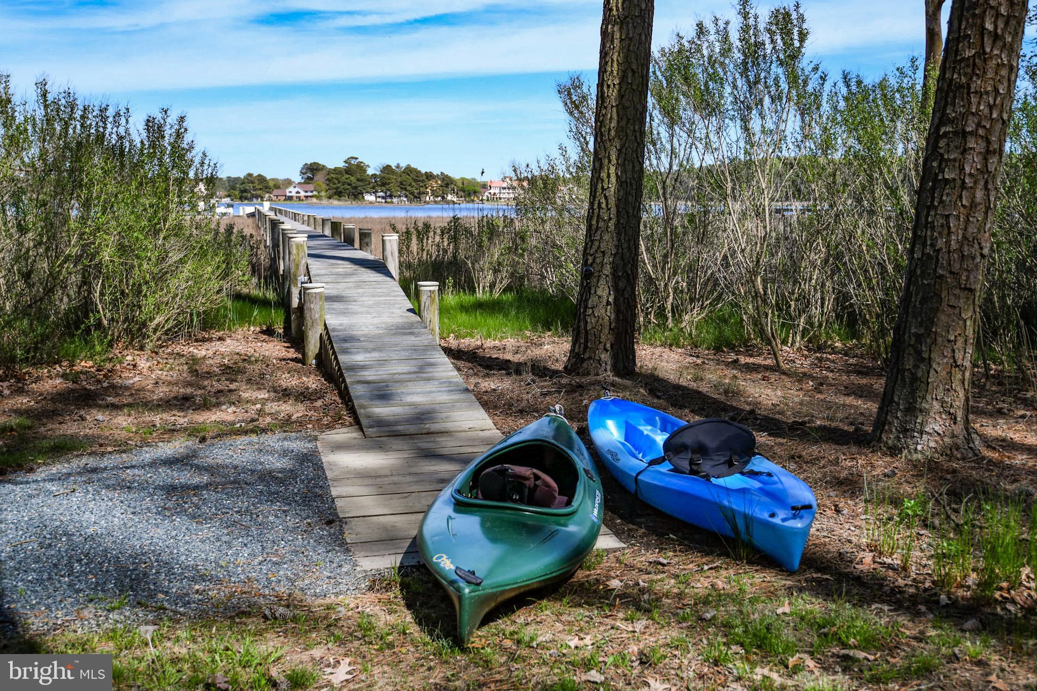 INDIAN CREEK - Residential