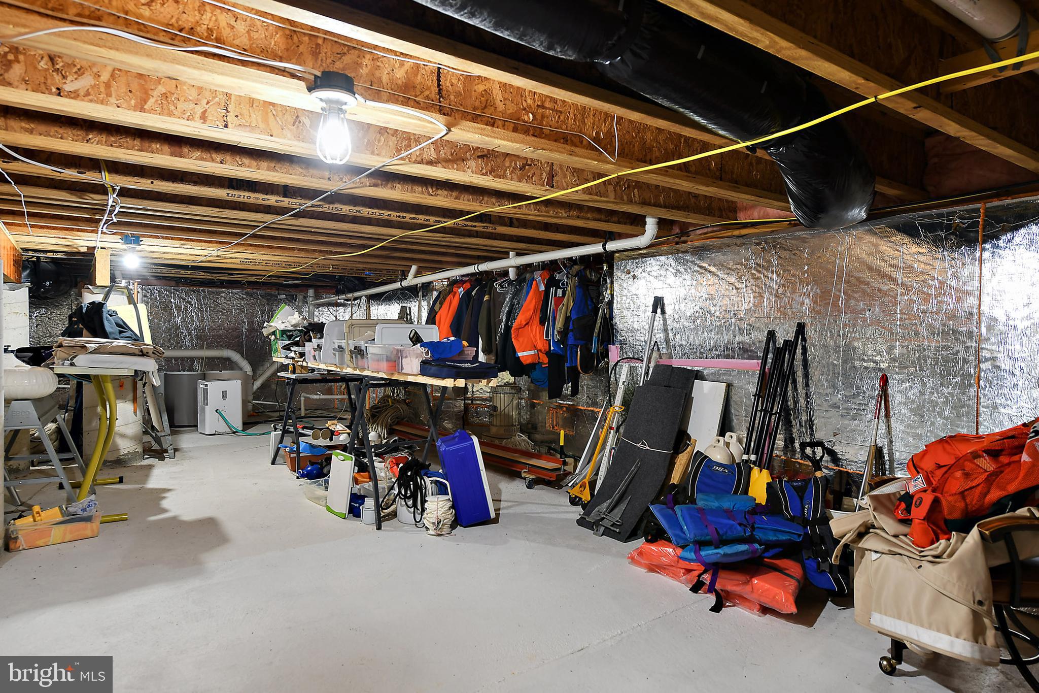 INDIAN CREEK - Residential