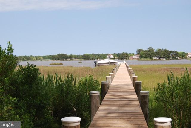 INDIAN CREEK - Residential