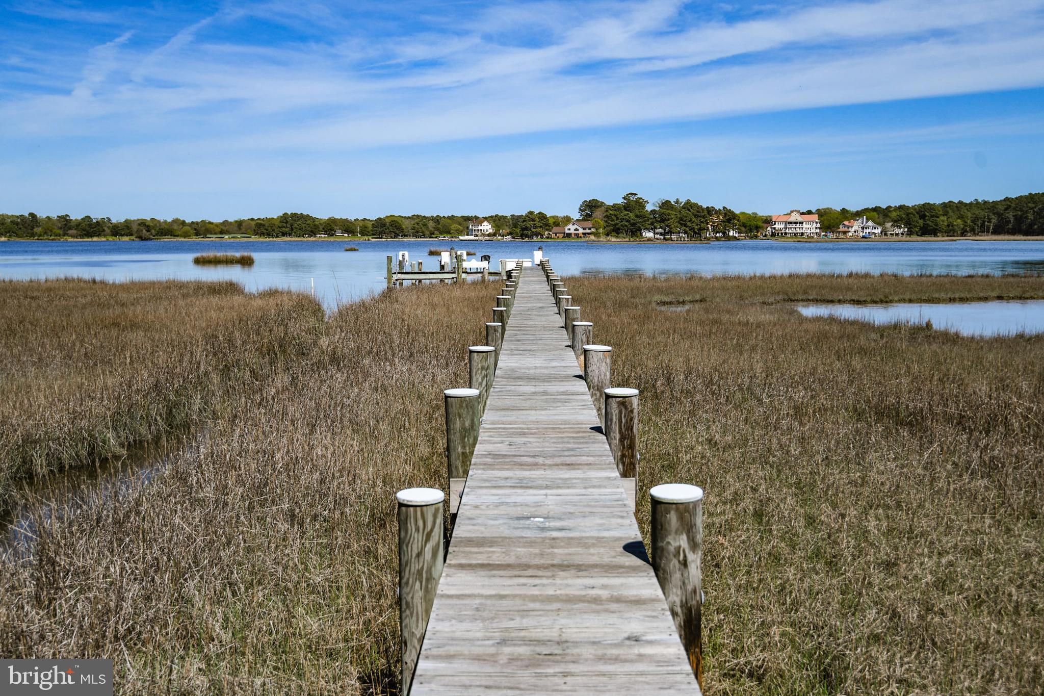 INDIAN CREEK - Residential