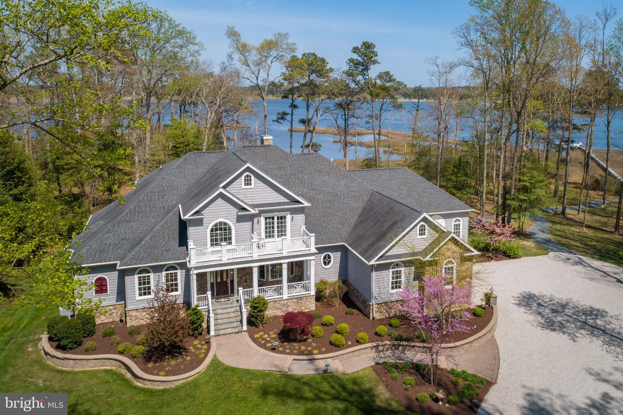 INDIAN CREEK - Residential