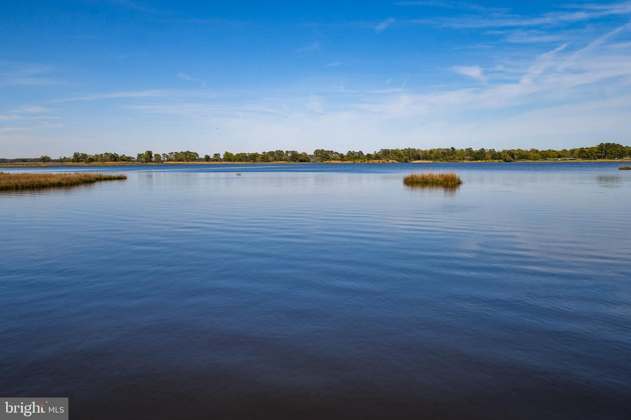 INDIAN CREEK - Residential